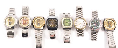 Lot 369 - Waltham, Wyler, Newmark, Croton, Champion, and others - thirty vintage gentleman's wristwatches.