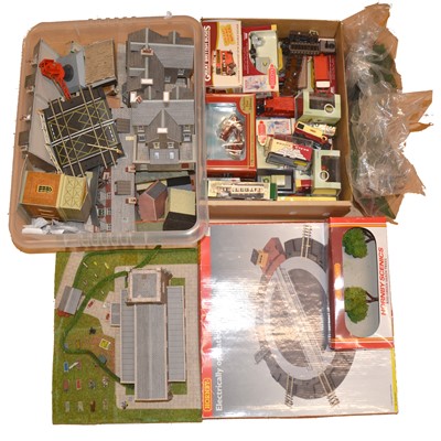 Lot 251 - OO gauge model railway track-side buildings, vehicles and accessories