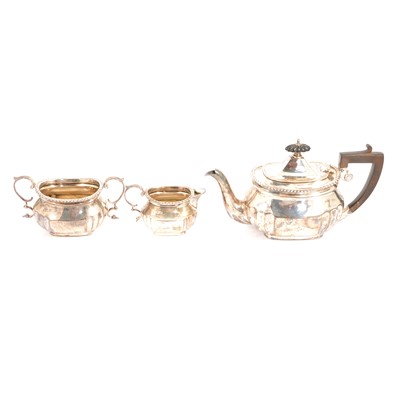 Lot 245 - Batchelors three-piece silver tea set, London 1903