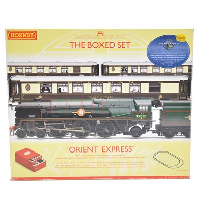 Lot 161 - Hornby OO gauge model railway Orient Express set, boxed.