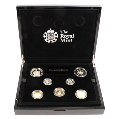 Lot 210 - Royal Mint 2013 commemorative coin set