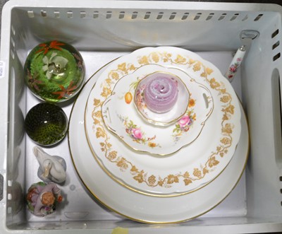 Lot 99 - Small selection of ceramic serving platters, glass paperweights, etc