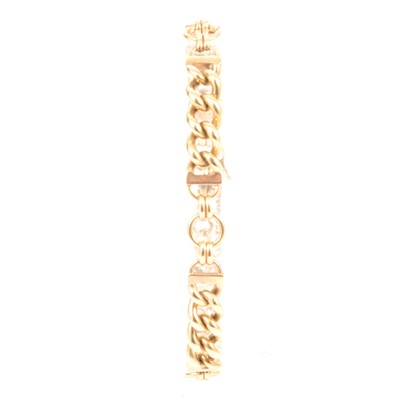 Lot 187 - A 9 carat gold bracelet.