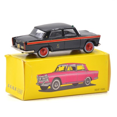 Lot 1136 - Scale Carr model ref RS-004 Seat 1500 Taxi de Madrid, boxed.