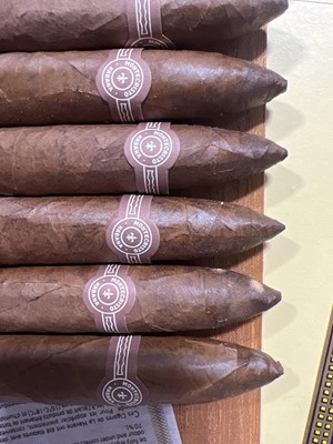 Lot 127 - Three open boxes of Montecristo cigars