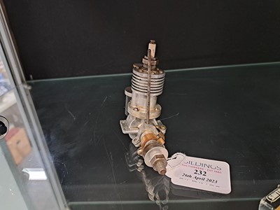 Lot 232 - HP model 4