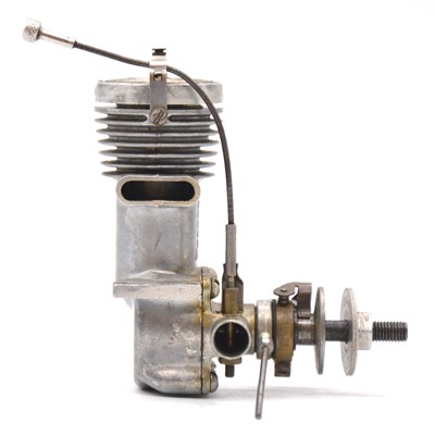 Lot 62 - Cannon 300 spark ignition engine, 4.9cc