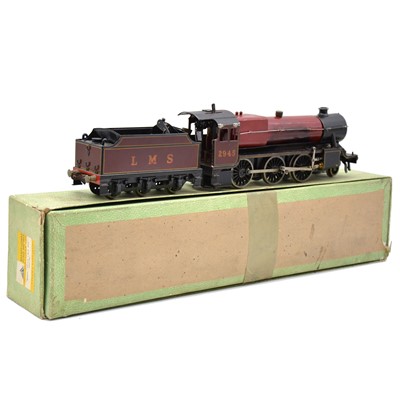 Lot 87 - Bassett Lowke O gauge live steam locomotive and tender, 2-6-0 type 'Mogul', no.2945