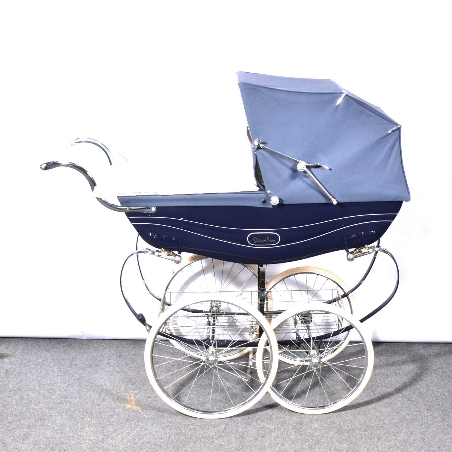 Lot 550 Silver Cross coach built pram original