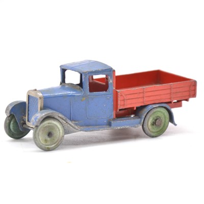 Lot 1061 - Dinky Toys pre-war ref 22c motor truck, 1st type