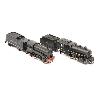 Lot 290 - OO gauge model railways, including Twin Trix Railway no.8612 locomotive