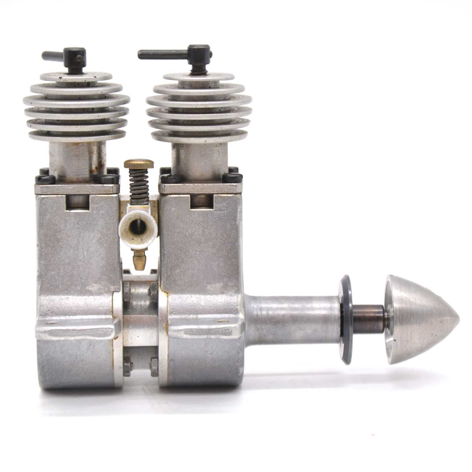 Lot 302 - German engine, 5cc diesel twin