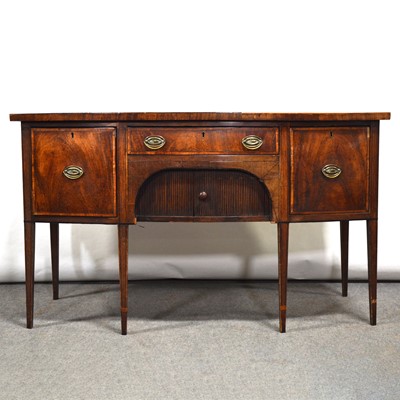 Lot 568 - George III mahogany bowfront sideboard