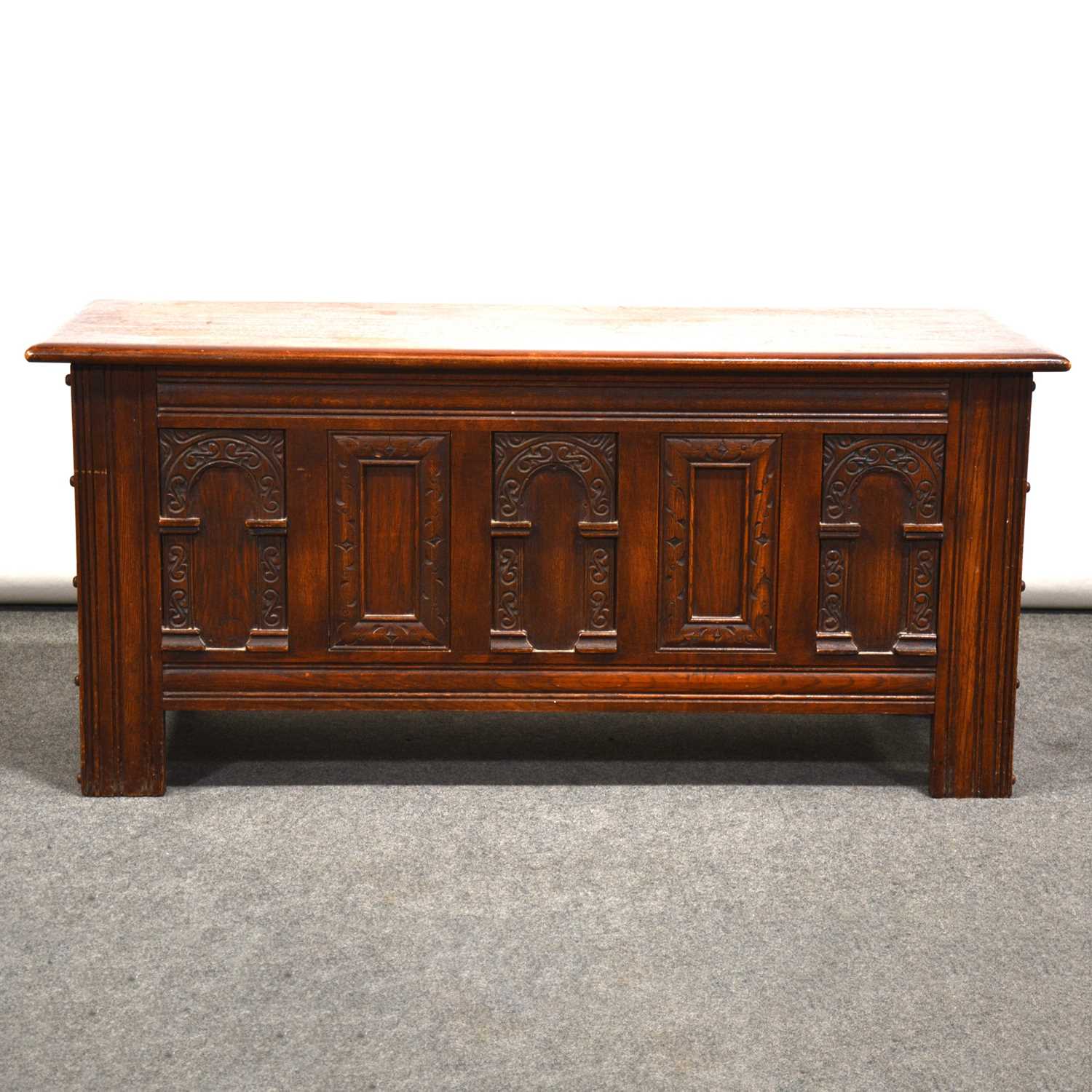Lot 427 - Old Charm oak coffer