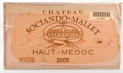 Lot 97 - 2005, Ch Sociando-Mallet, Haut-Medoc