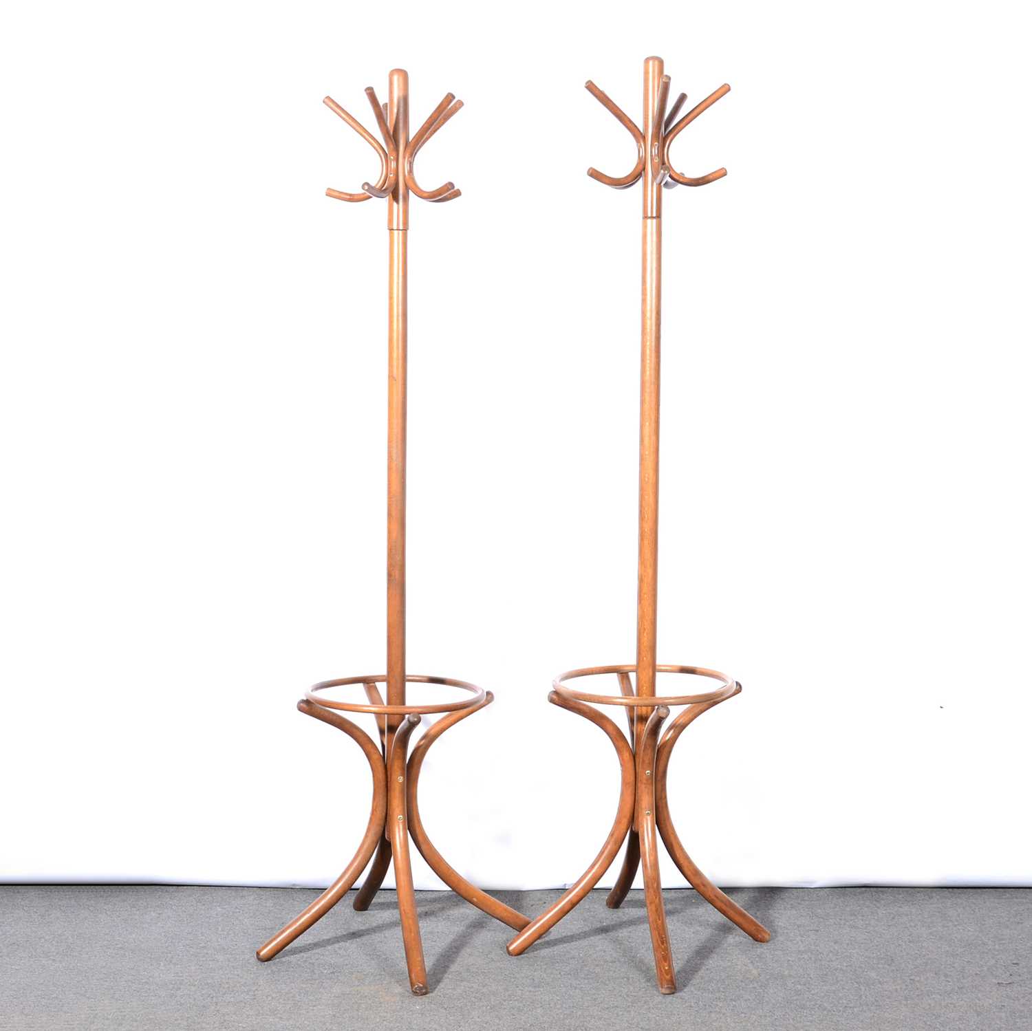 Lot 481 Two modern beech hat and coat stands,