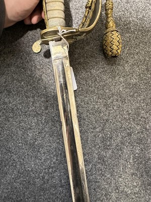 Lot 190 - Naval Officer's sword