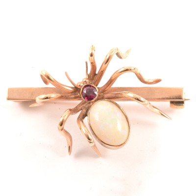 Lot 257 - A spider brooch.