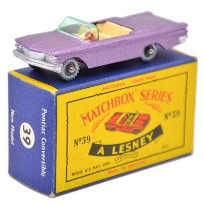 Lot 72 - Matchbox Series die-cast model ref no.39 Pontiac Convertible