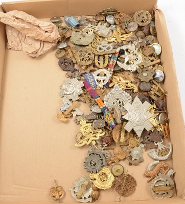 Lot 246 - Collection of military badges,, etc.