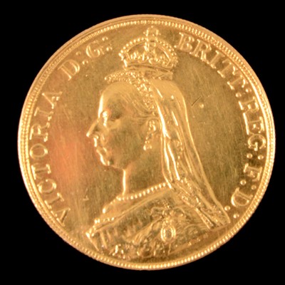 Lot 221 - A Gold Five Pound (£5) Coin.