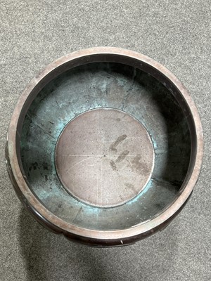 Lot 88 - Japanese bronze jardiniere and a large copper pan