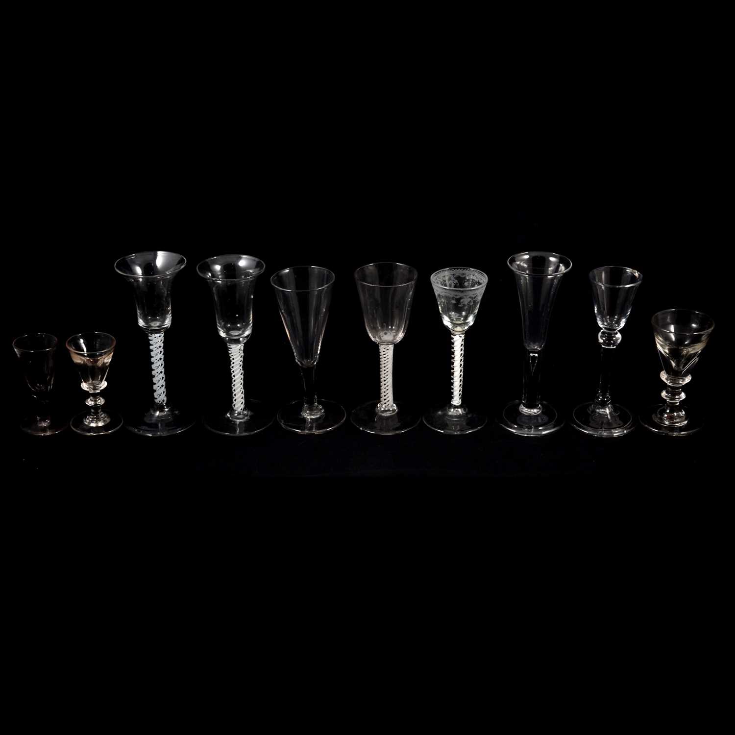 Lot 30 - Small collection of wine glasses
