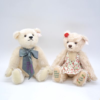 Lot 136 - Two Steiff Germany teddy bears, RHS Chelsea Flower Show 2013, Steiff Club QVC 2011