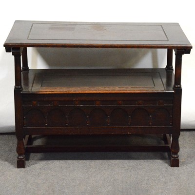 Lot 491 - Oak monk's bench