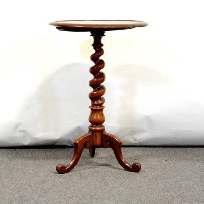 Lot 474 - Victorian mahogany tripod table