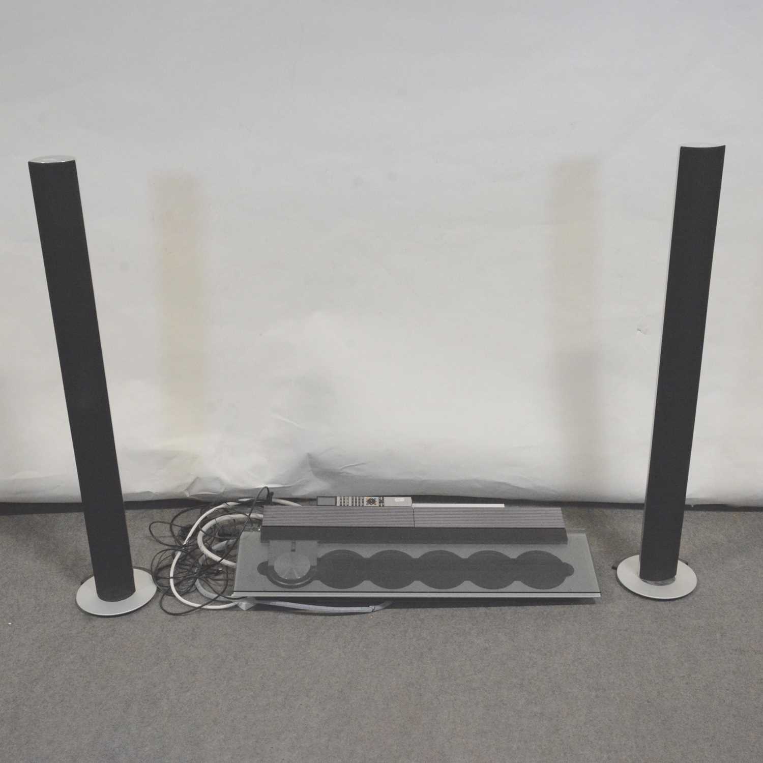 Lot 193 - Bang & Olufsen Beosound 9000 cd player music system; pair of Beolab 600 speakers etc