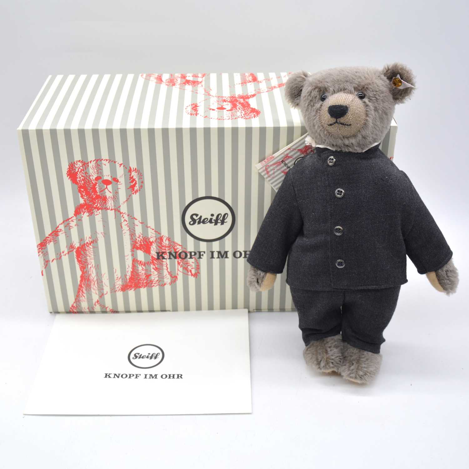 Lot 127 - Steiff Germany teddy bear, 006845 'Richard Steiff', boxed with certificate.