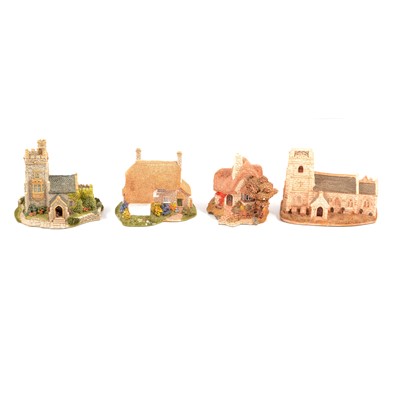 Lot 61 - Two trays of Lilliput Lane cottages