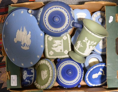 Lot 107 - Small collection of Wedgwood Jasperware