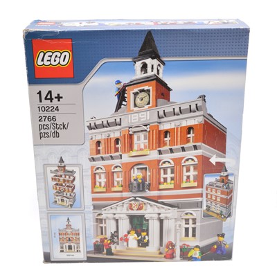 Lot 181 - Lego set, 10224 'Town Hall', boxed