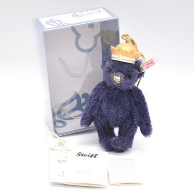 Lot 28 - Steiff Germany teddy bear, 677649 'Lladro ornament 2013', boxed with certificate.