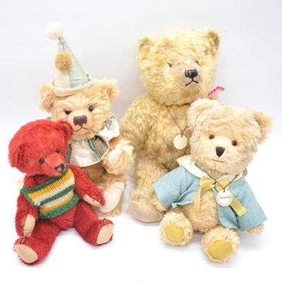 Lot 32 - Four Teddy Bears of Witney artist teddy bears