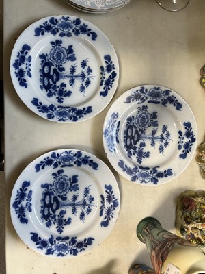 Lot 8 - Two sets of three Dutch Delft plates