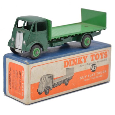 Lot 25 - Dinky Toys die-cast model ref 513 Guy flat truck with tailboard boxed