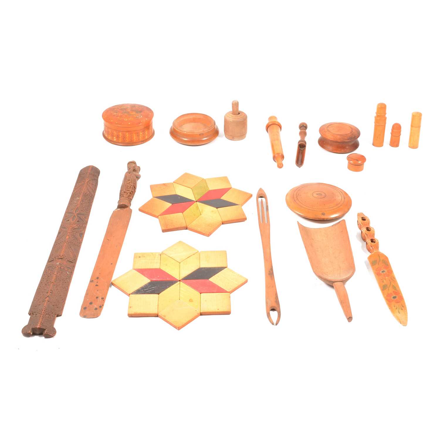 Lot 193 - Small quantity of wooden treen, boxes, page