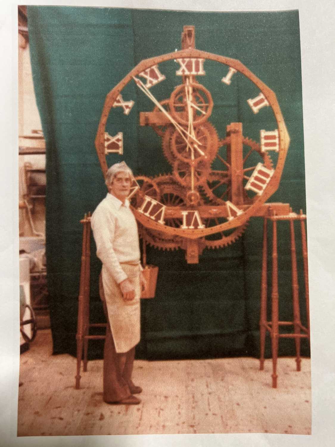 Lot 511 The Woodford Clock handmade by Ronald