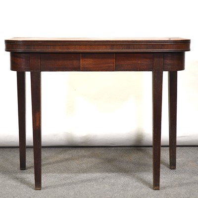 Lot 391 - George III mahogany tea table