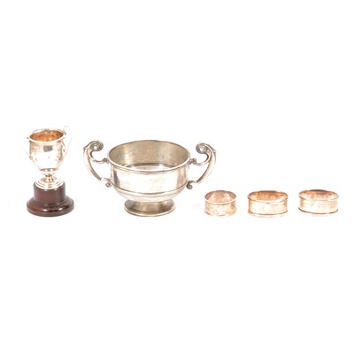 Lot 271 - Silver trophy cup, George Nathan & Ridley Hayes, Chester 1908, and other small silver.