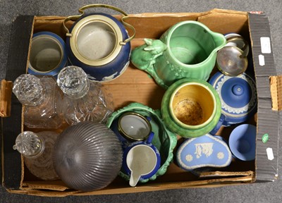 Lot 73 - Assorted ceramics and glass