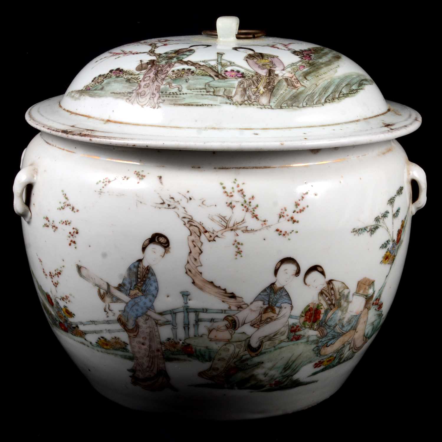 Lot 20 - Chinese covered cooking pot, painted with figural scenes, 20cm high.