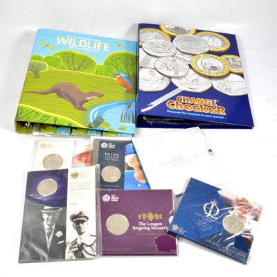 Lot 185 - Brilliant uncirculated and other 50p, British Isles Wildlife 10p coins, and £5 commemoratives.