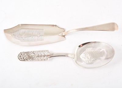 Lot 263 - George III silver fish slice and a Norwegian silver fish slice