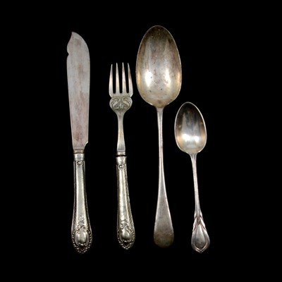 Lot 291 - Matched canteen of Lily pattern electroplated cutlery, etc.