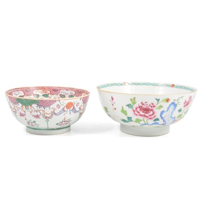 Lot 5 - Two Chinese porcelain bowls