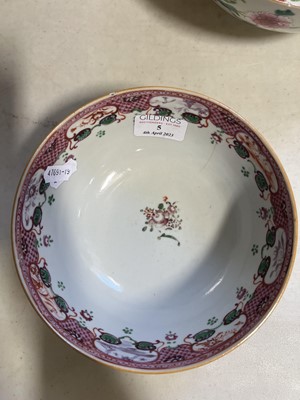 Lot 5 - Two Chinese porcelain bowls